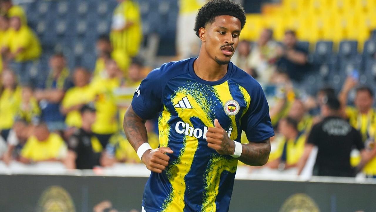 Fenerbahçe’de Jayden Oosterwolde geliÅmesi! Transfer için İstanbul'dan ayrılıyor