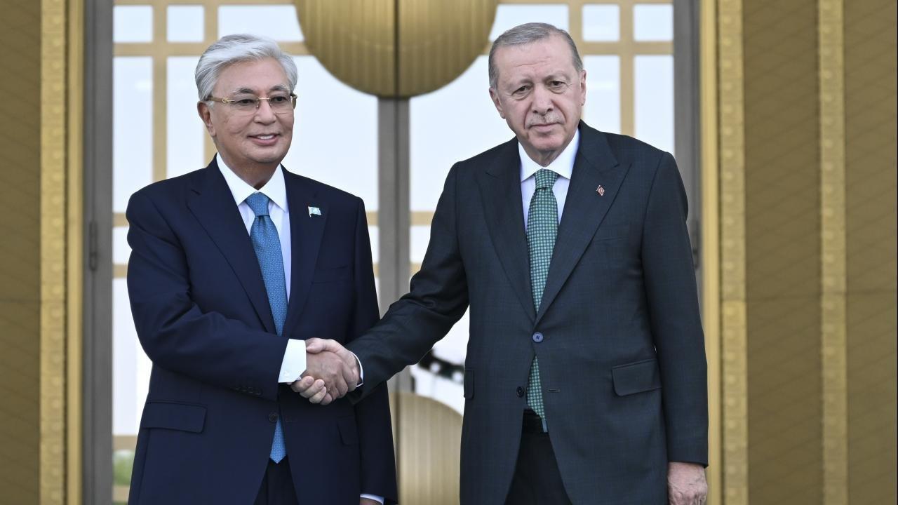 ErdoÄan ve Tokayev arasında görüÅme