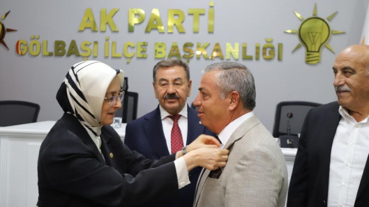 GölbaÅı'nda 6 meclis üyesi CHP'den istifa ederek AK Parti'ye geçti!