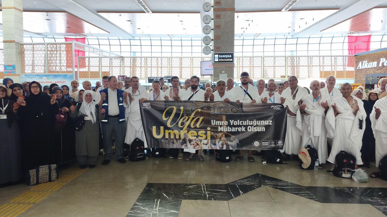 Konyaâda 'Vefa Umresi' sevinci! İlk kafile yola çıktı!
