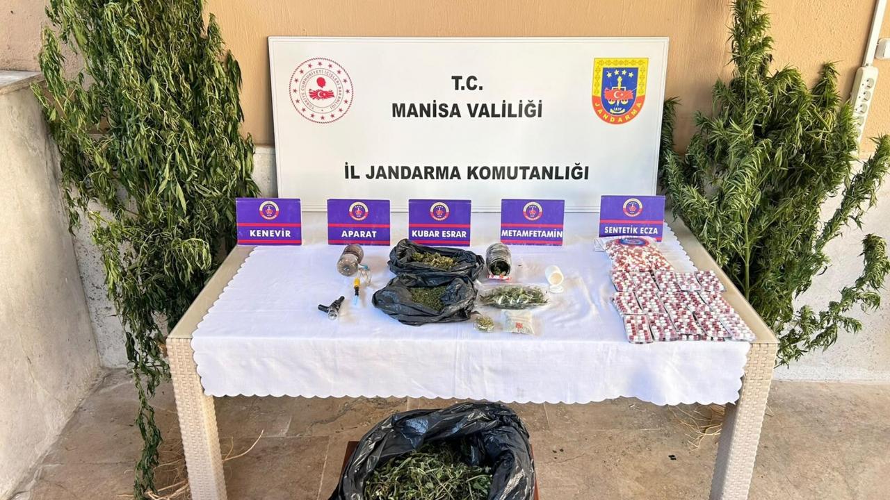 Manisa'da uyuÅturucu operasyonu; 4 tutuklama