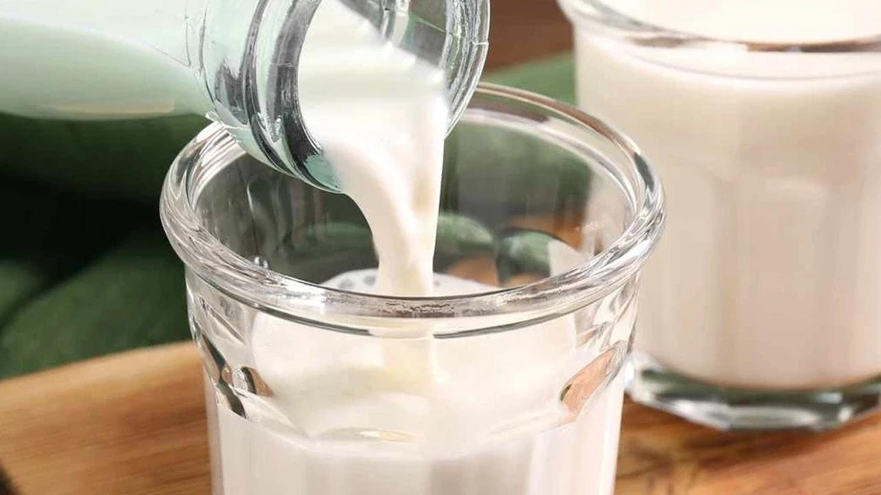 Midenizi altüst ediyor: Sakın o saatte içmeyin! Sindirimi zorluyor