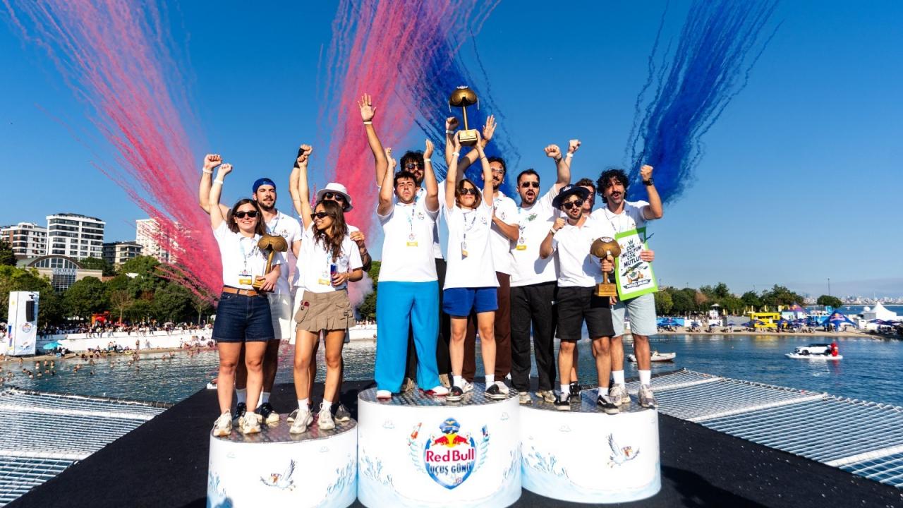 Red Bull uçuÅ günü İstanbul’da 'uçuÅ serbest' dedi