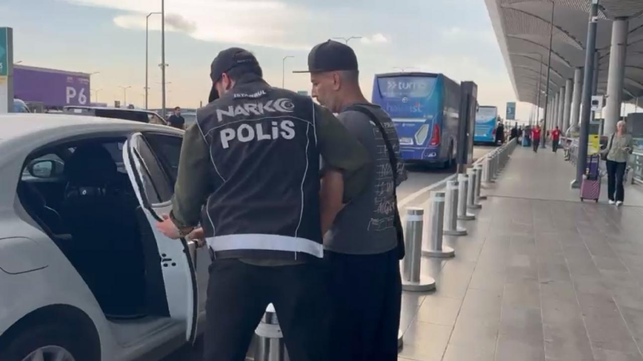 Tolga AkıÅ'ın gözaltındaki görüntüsü ortaya çıktı: 10 milyonluk senet detayı!