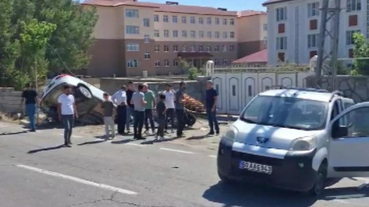 AÄrı'da trafik kazası: 4 kiÅi yaralandı