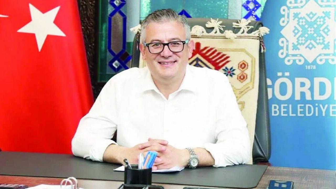 Belediye baÅkanı hakkında soruÅturma! İÅçinin maaÅını faize yatırmıÅ!