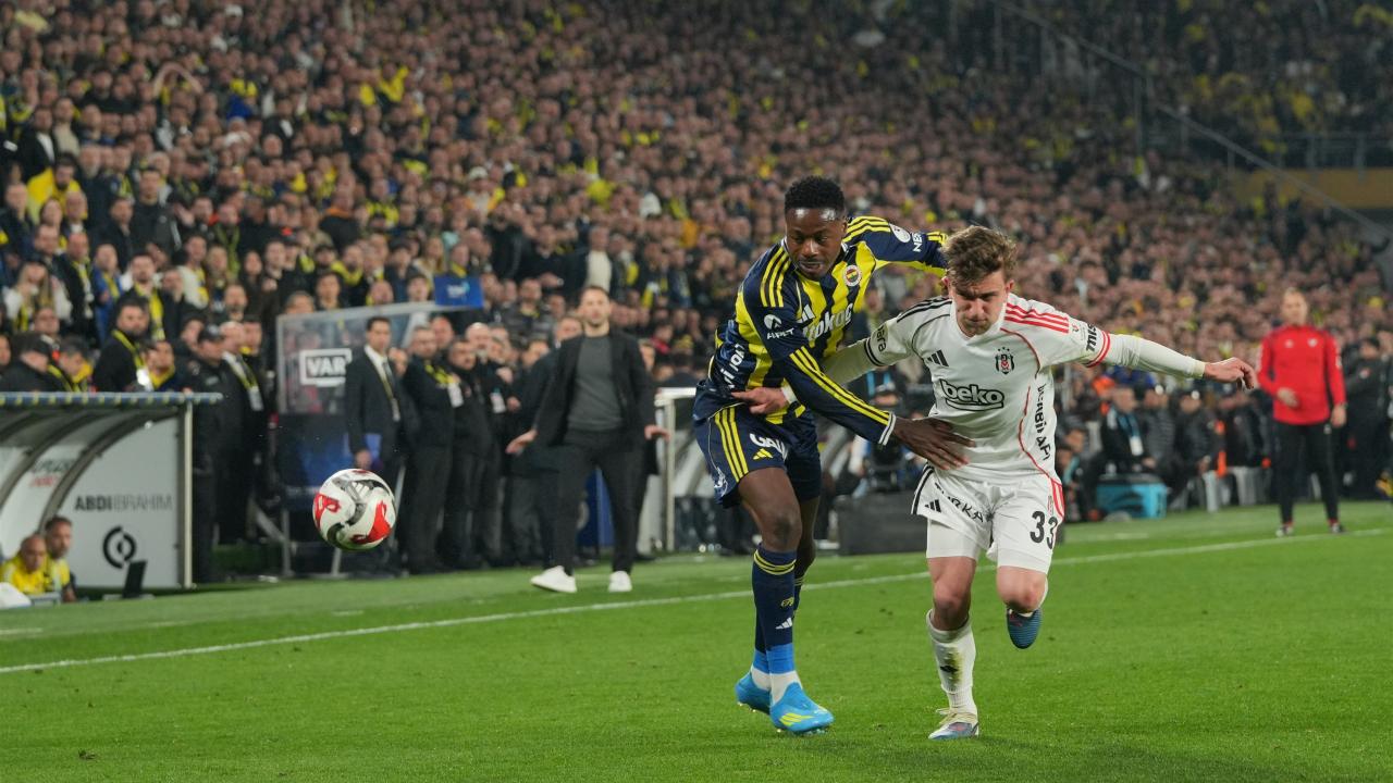 Derbide beraberlik unutuldu! Fenerbahçe-BeÅiktaÅ rekabetinde inanılmaz seri
