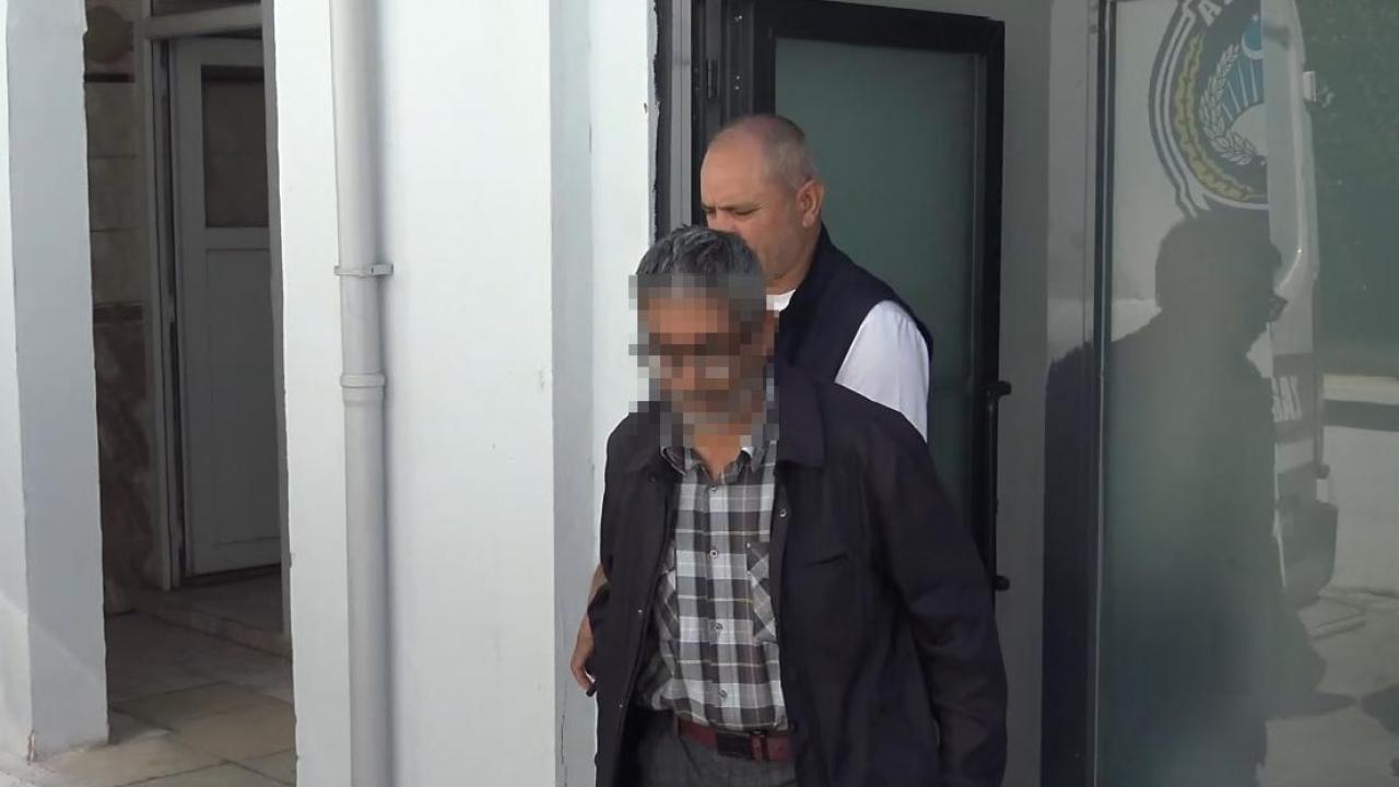 Dilencinin üzerinden çıkan para Åoke etti