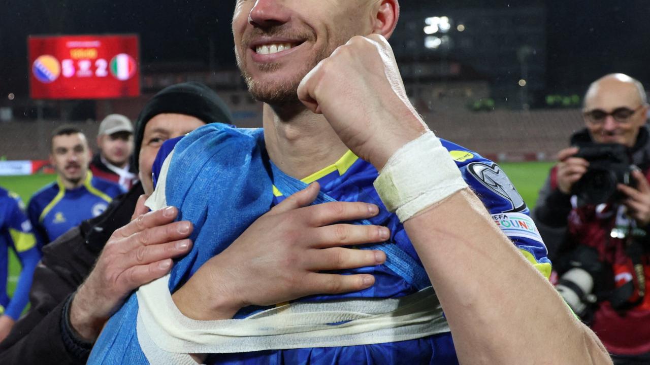 Edin Dzeko, Milli Takım’dan emekli oluyor! Son maçını duyurdu