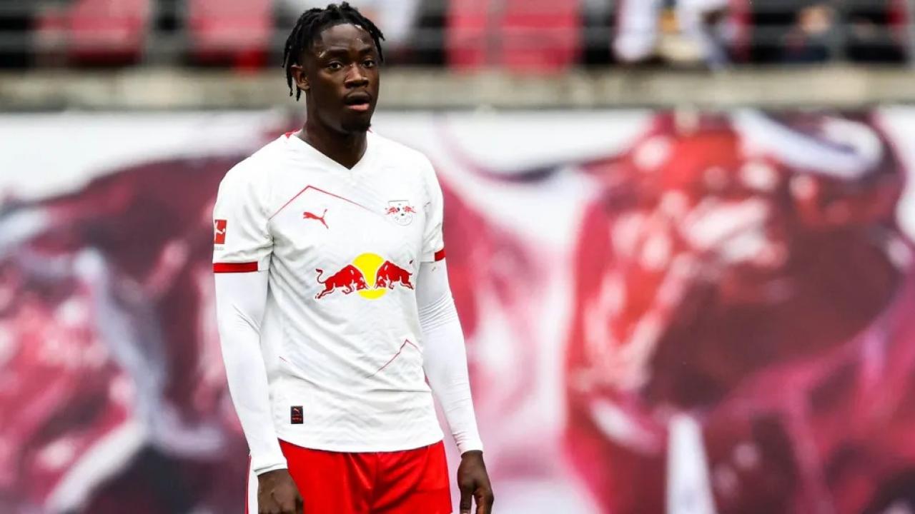 Galatasaray yeni transferini TFF'ye bildirdi