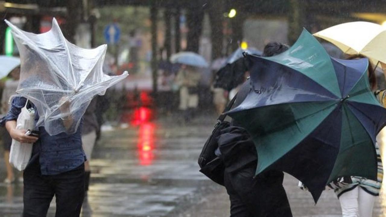 Meteorolojiâden 3 bölgeye uyarı: Kuvvetli rüzgar ve saÄanak
