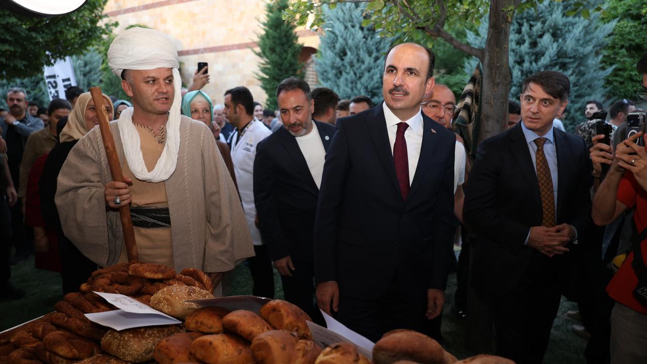 Sofranın bereketi Konyaâda buluÅtu: 170 stant eÅsiz lezzetler: Gastrofest kapılarını açtı