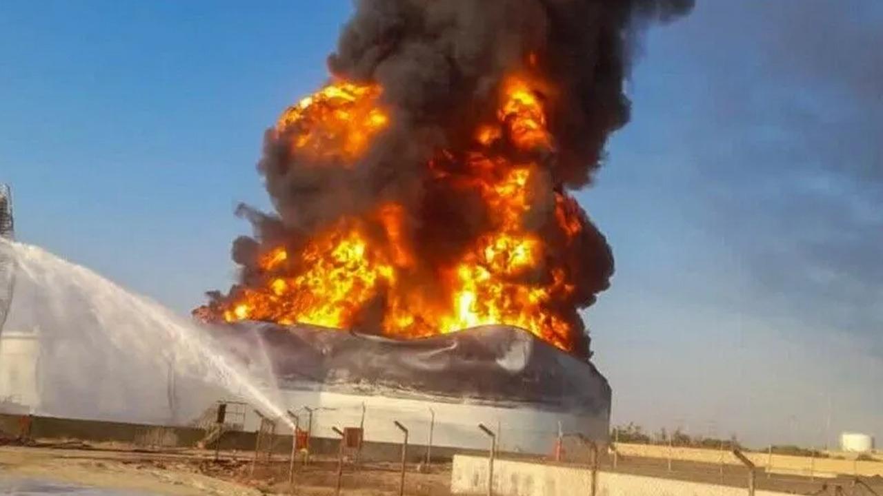 Trablus'ta petrol deposuna İHA saldırısı
