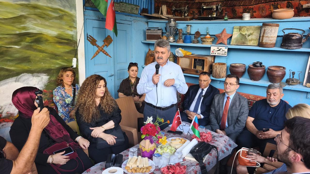Türk Dünyasının Büyük Åairi Åehriyar, Karakoyunluâda Anıldı