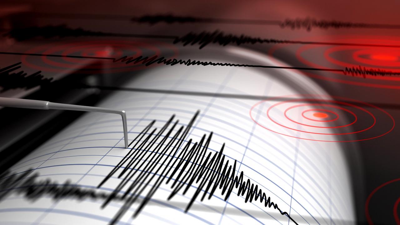 Son dakika: Kuşadası'nda 3,8 büyüklüğünde deprem meydana geldi