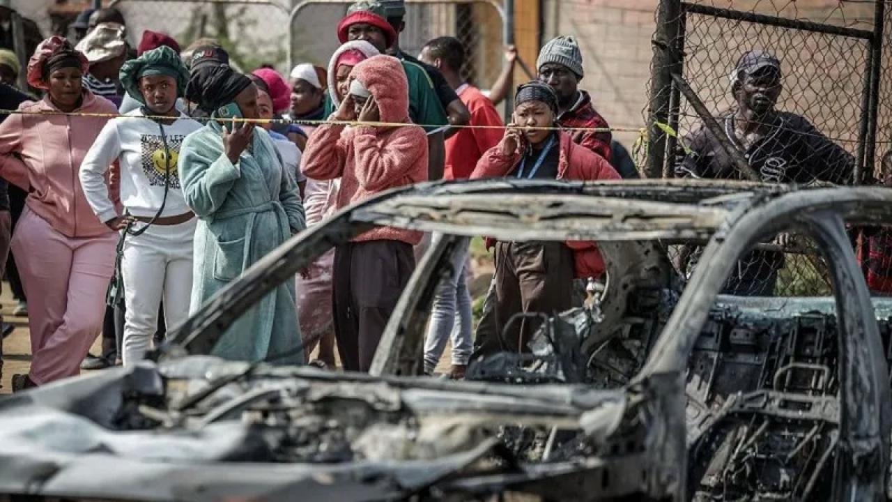 Güney Afrika’da peş peşe silahlı saldırılar: 27 ölü