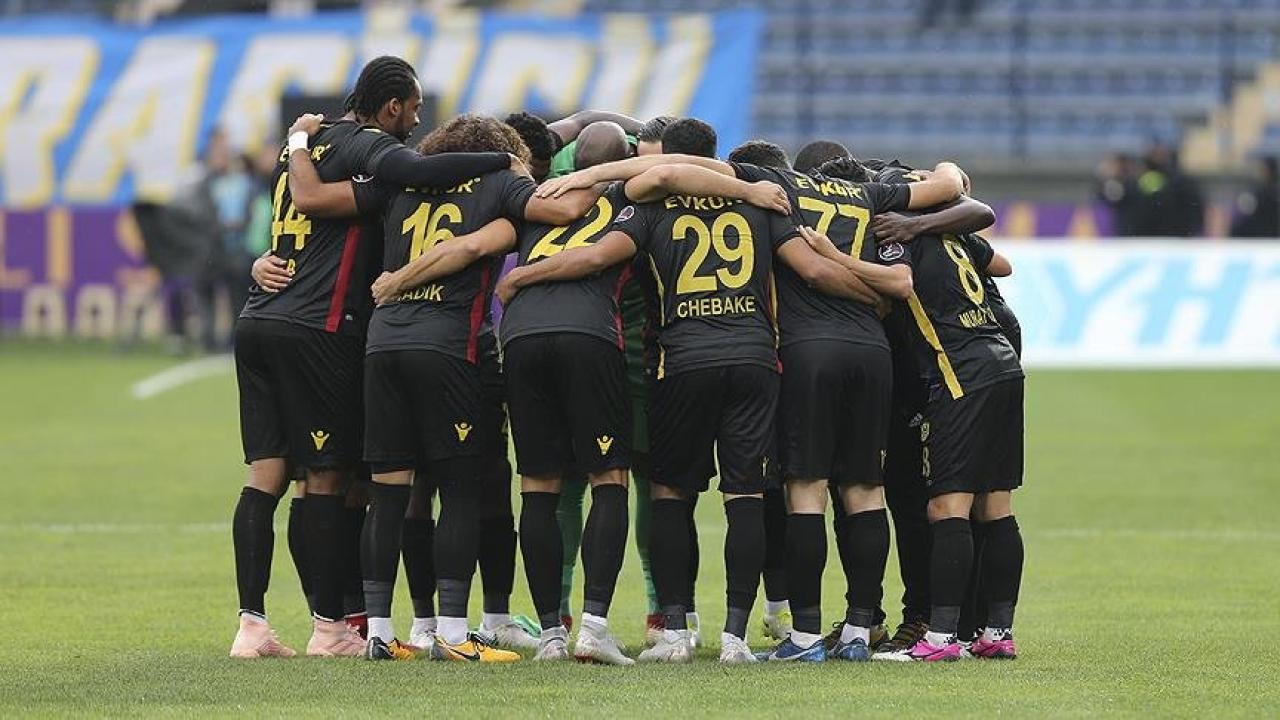 Süper Lig'de 5 sezon mücadele eden takım amatör kümeye düşürüldü!