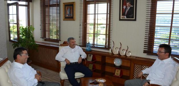 Çubuk Kaymakamı Şahin'den, Belediye Başkanı Ayantaş'a ziyaret