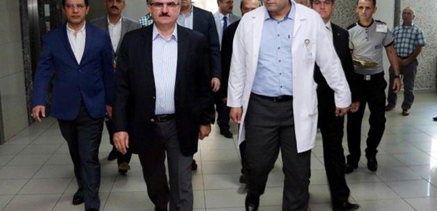 Bursa Valisi Karaloğlu'ndan yaralı polis Tunç'a ziyaret