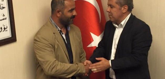 İslahiye'de CHP, MHP ve DBP'li üç kişi AK Parti'ye katıldı