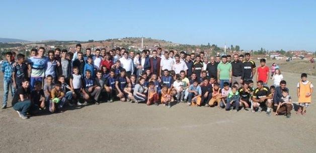 Turhal'da futbol turnuvası düzenlendi
