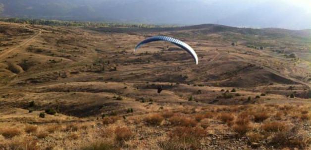 Seydişehir'de Yamaç Paraşütü Deneme Uçuşu