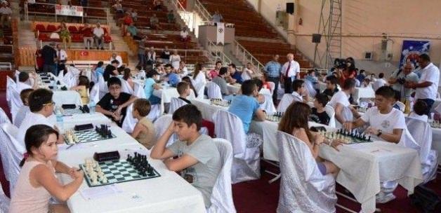 Edirne'de ödüllü satranç turnuvası düzenlenecek