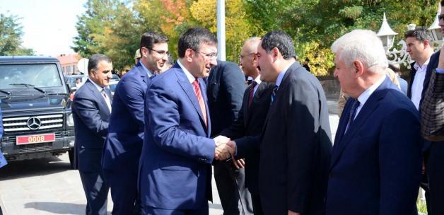 Başbakan Yardımcısı Yılmaz, Bitlis'te