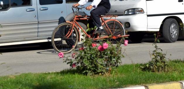 Turhallılar ulaşımlarını "bisiklet" ile sağlıyor