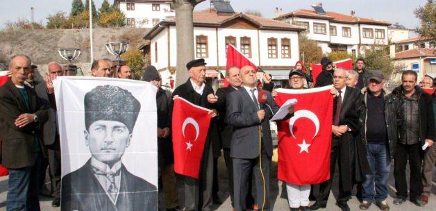 Güdül'de Atatürk büstünün taşınması kararı