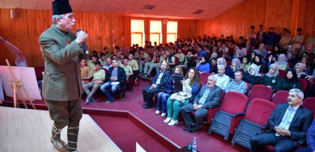 Mersin'de "Çanakkale" konferansı