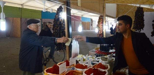 Sakarya'da yöresel ürünler pazarı kuruldu