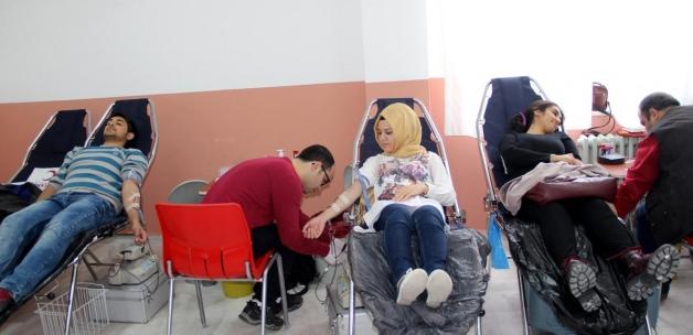 Suşehri'de kan bağışı kampanyası