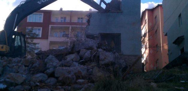 Bingöl’de 4 ayda 20 metruk bina yıkıldı