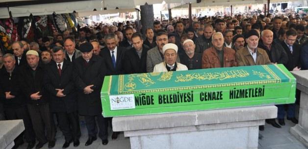 AK Parti Niğde İl Başkanı Özdemir'in acı günü