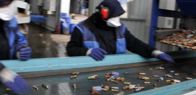 Atık piller TÜBİTAK'la ekonomiye kazandırılacak