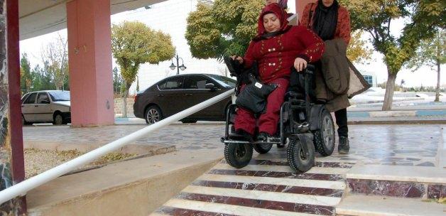 Engelliler "ulaşılabilir üniversite" kuruyor