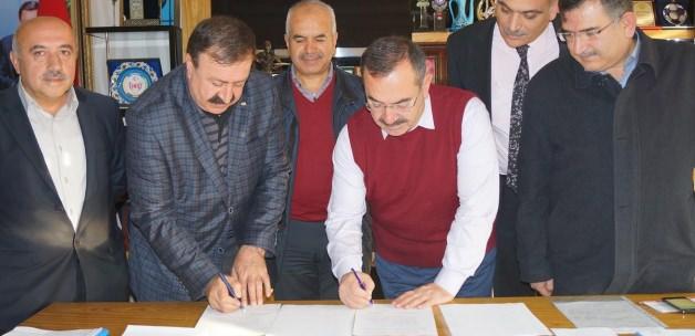 Çubuk Belediyesi çalışanlarının "Sosyal Denge Sözleşmesi" yenilendi
