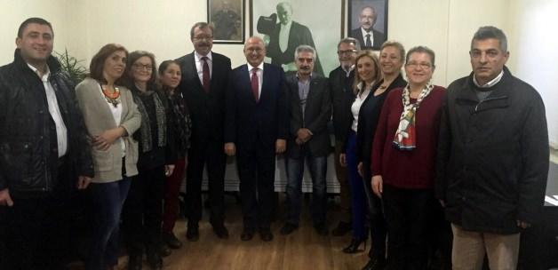 Çakırözer'den CHP İl Başkanı Özkar'a ziyaret