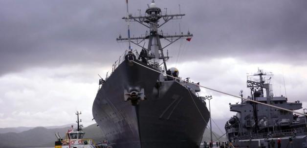 ABD savaş gemisi USS Ross 71 Marmaris'e geldi