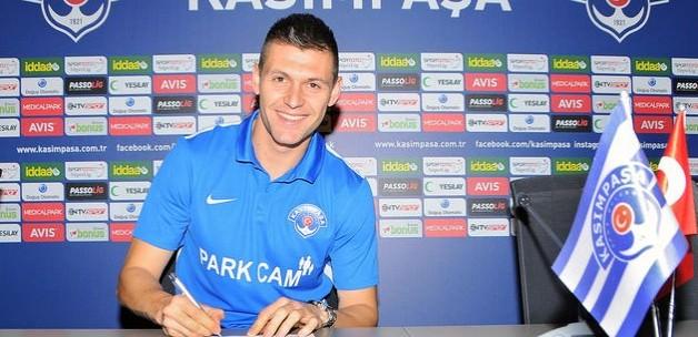 Transfer sezonu açıldı! İlk imza geldi