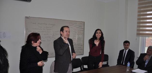 İznik Halk Eğitim Merkezi'nde "İşaret Dili Kursu" başladı