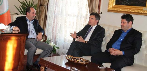 Makedonya Kültür Bakanı Müsteşarı Şehabi'den, Gürkan'a ziyaret