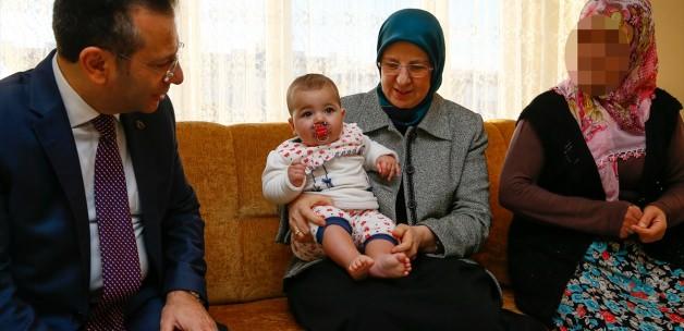 Bakan Ramazanoğlu terör mağduru ailelerle görüştü
