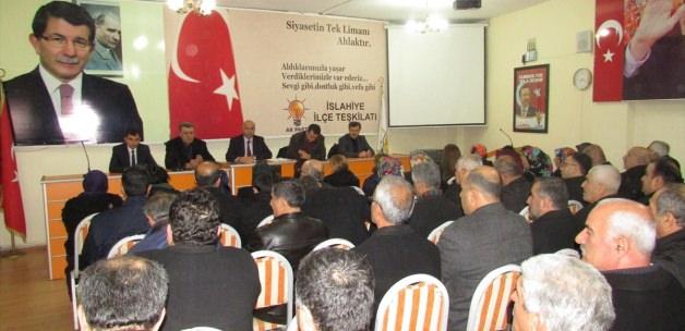 AK Parti İslahiye Danışma Kurulu Toplantısı