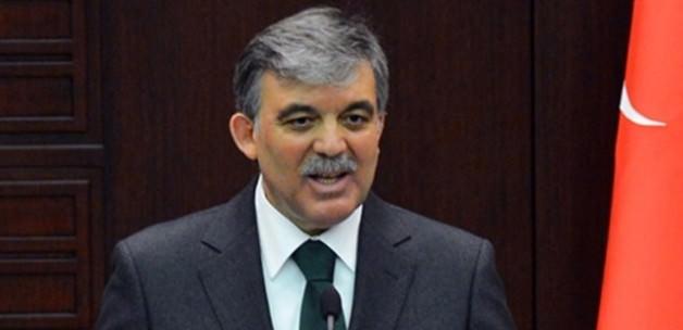 Abdullah Gül’den çelenk ricası
