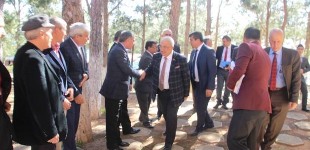 Büyükşehir Belediye Başkanı Kocamaz'dan Aydıncık'a ziyaret