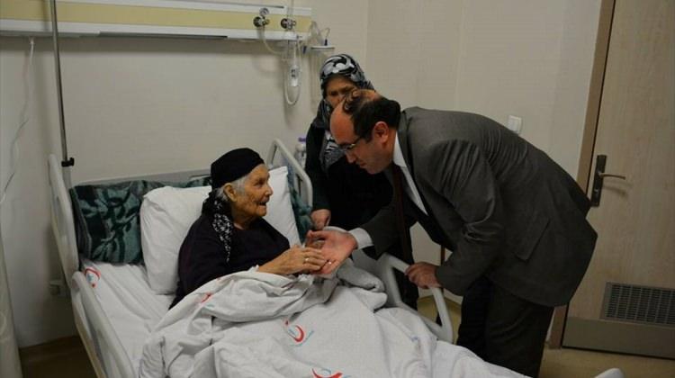 Belediye Başkanı Çöl'den hastane ziyareti