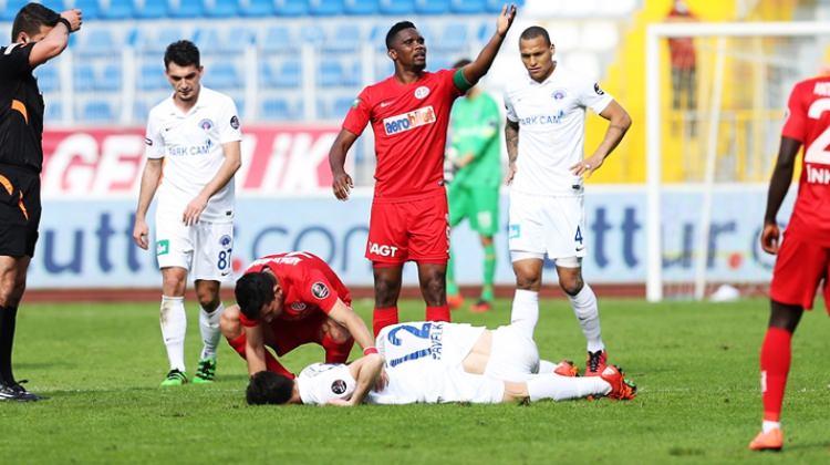 Eto'o'dan ayakta alkışlanacak davranış!