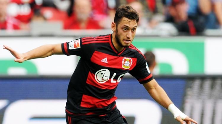 Hakan Çalhanoğlu hakim karşısına çıktı